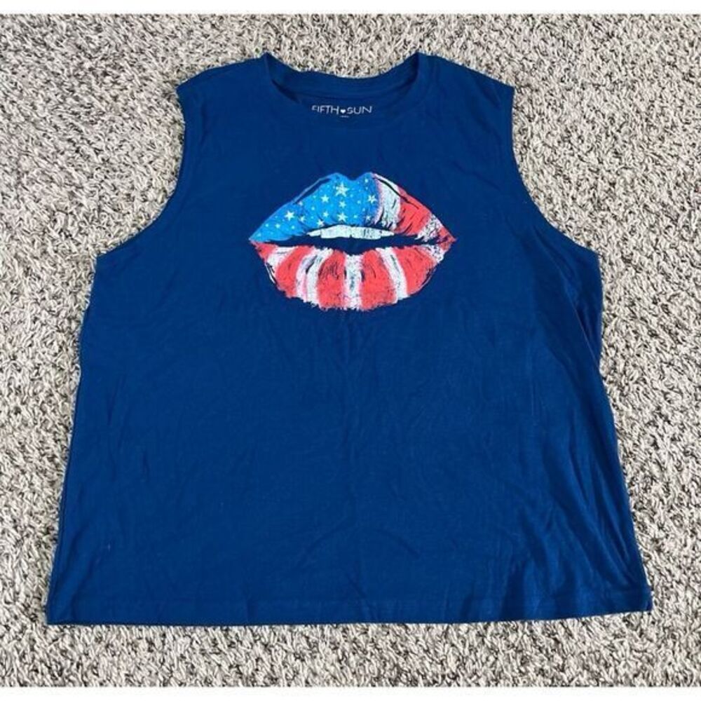 Fifth Sun Women's blue tank top‎ size X-Large
